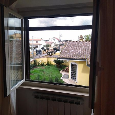 B&B La Pace Ardea Buitenkant foto