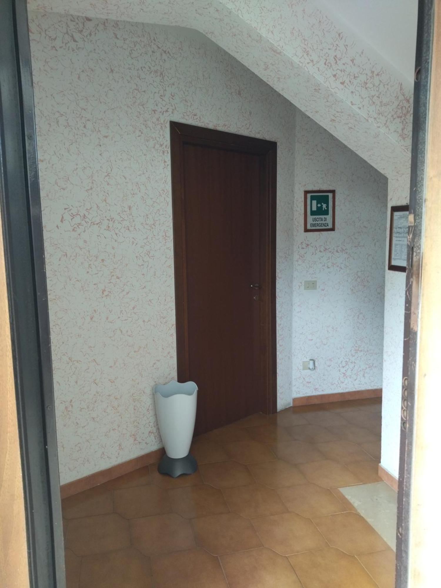 B&B La Pace Ardea Buitenkant foto