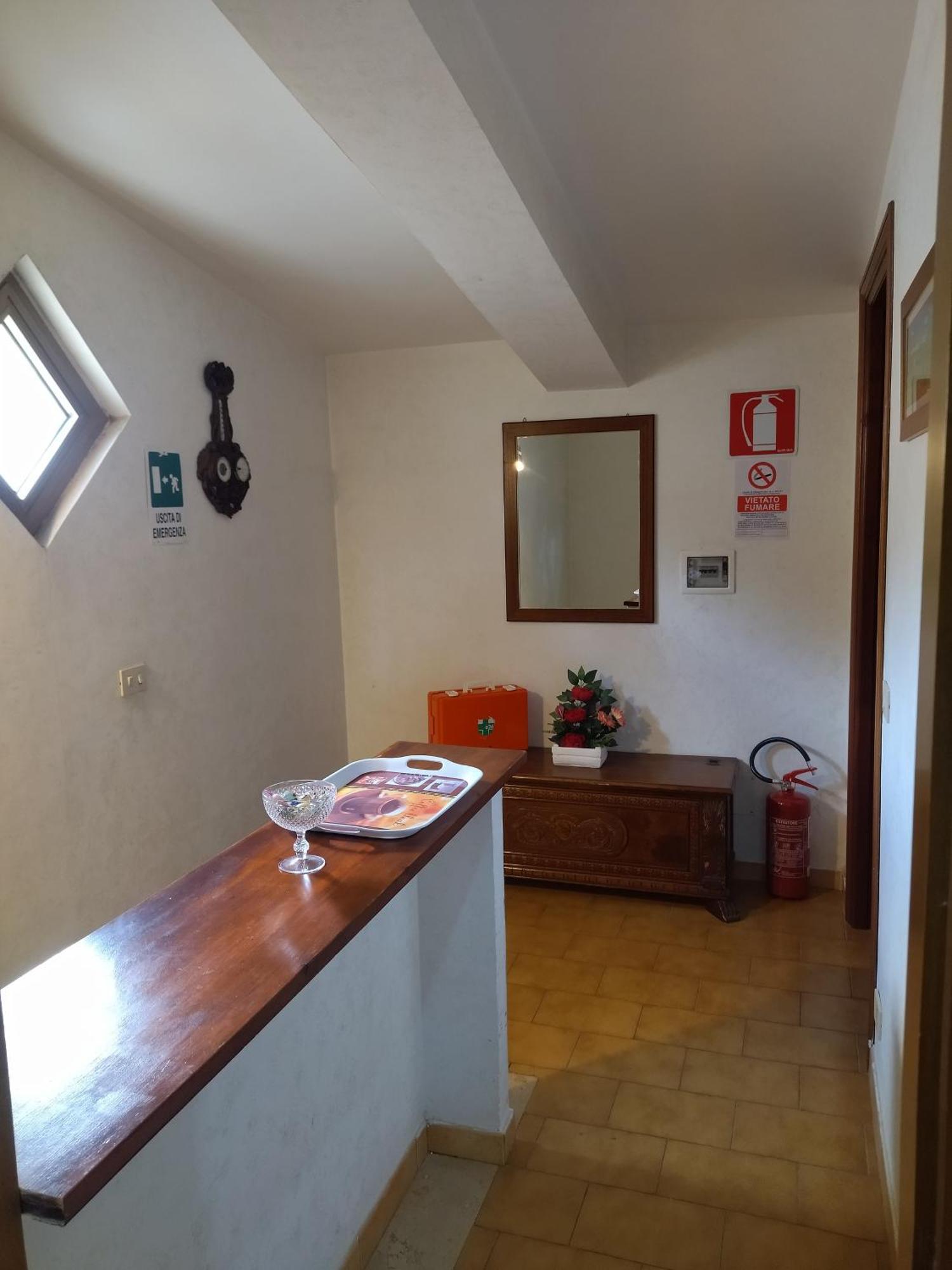 B&B La Pace Ardea Buitenkant foto