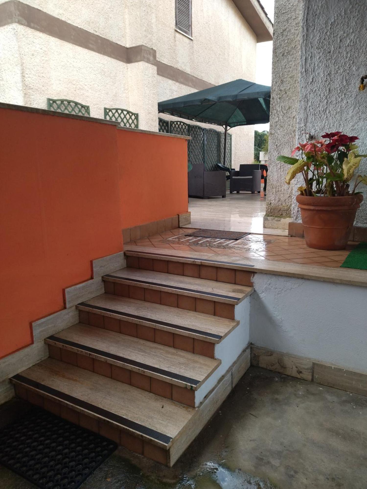 B&B La Pace Ardea Buitenkant foto