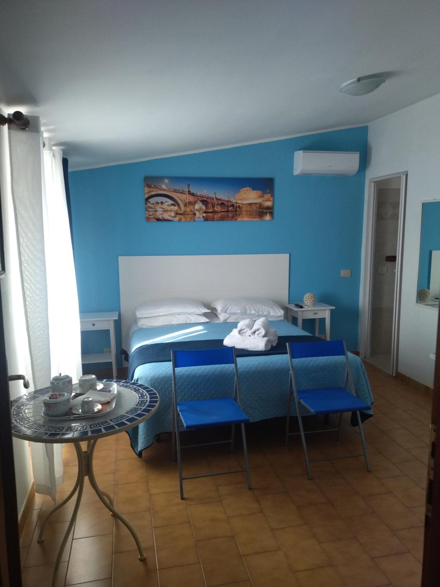 B&B La Pace Ardea Buitenkant foto
